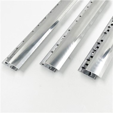 İnce Alüminyum Halı Döşeme